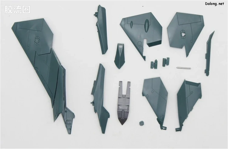 万代超时空要塞系列拼装模型 1比72 Sv-262Ba Draken III （博格机） - 图片